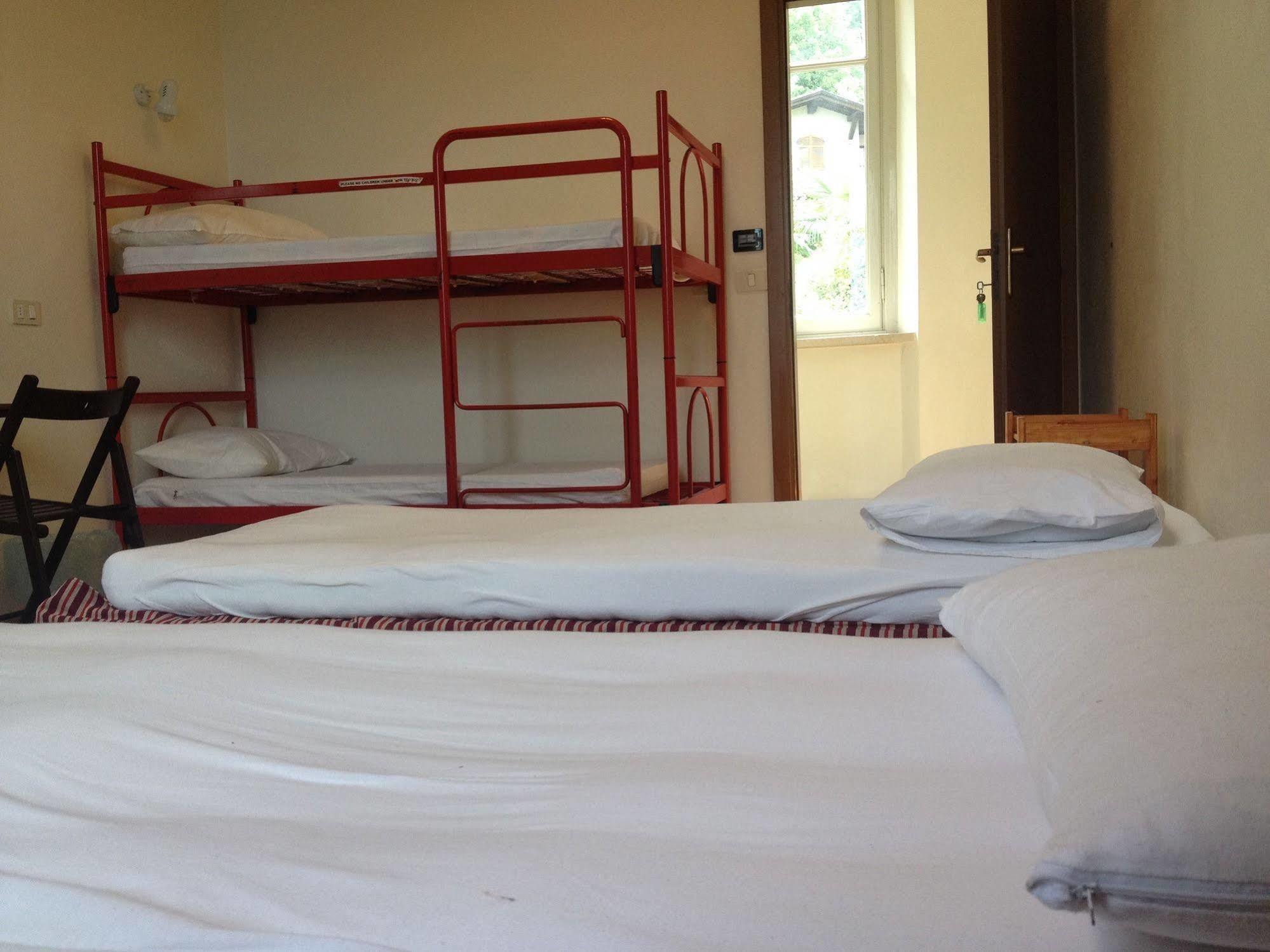 Santangela Hostel & Rooms Menaggio Dış mekan fotoğraf