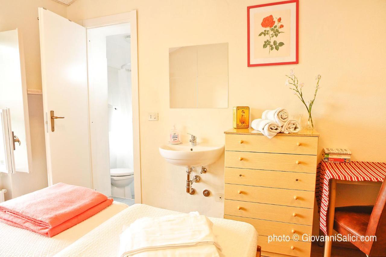 Santangela Hostel & Rooms Menaggio Dış mekan fotoğraf