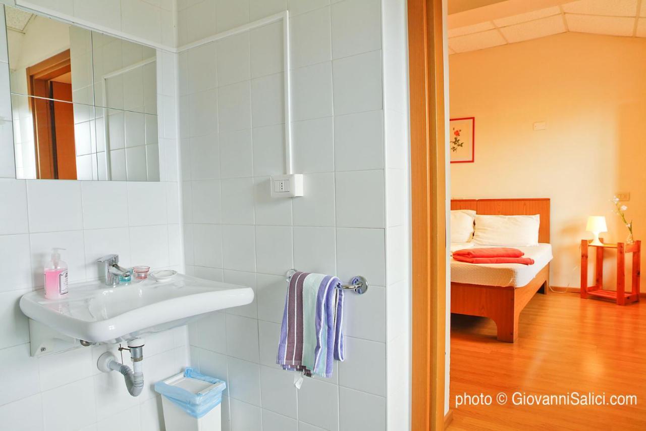 Santangela Hostel & Rooms Menaggio Dış mekan fotoğraf